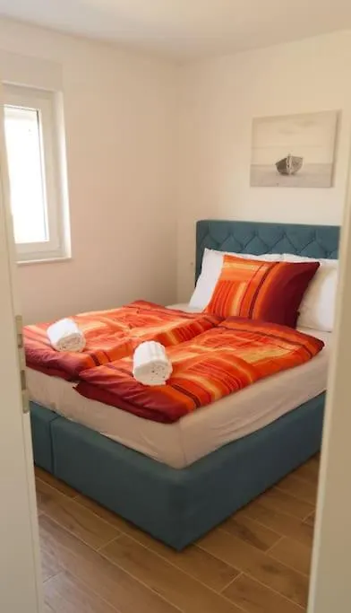 Gemuetliches Ferienhaus Mit Whirlpool & Dachterrasse Privlaka  0*, Privlaka (Zadar) Croatia