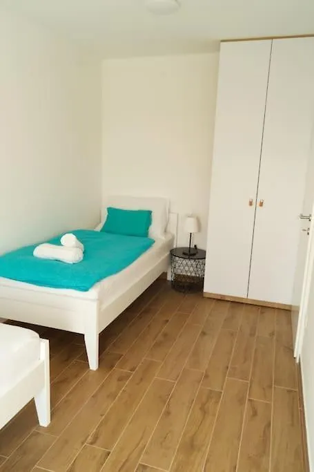Gemuetliches Ferienhaus Mit Whirlpool & Dachterrasse Privlaka
