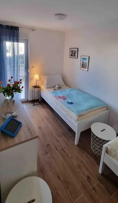 Gemuetliches Ferienhaus Mit Whirlpool & Dachterrasse Privlaka  0*, Privlaka (Zadar) Croatia